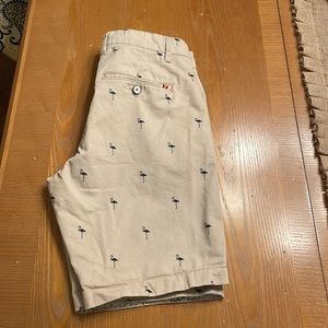 Denim & Flower mens shorts, tan with flamingos